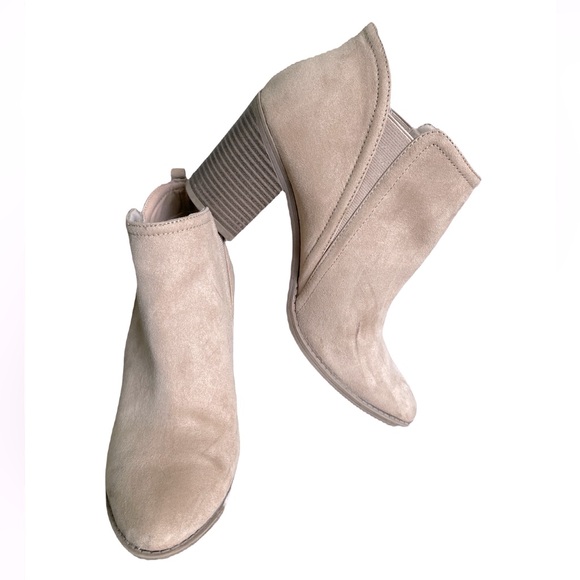 Faux Suede Ankle Boots - Picture 6 of 8